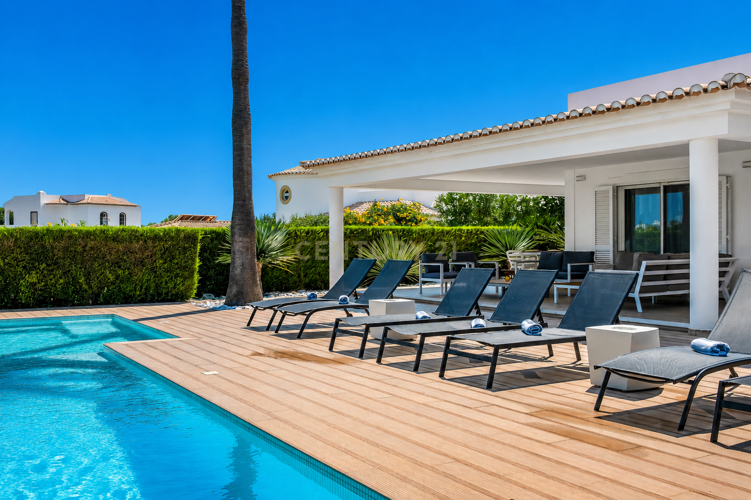 Fotografia 7 de Moradia com 4 quartos, independente com piscina em Albufeira