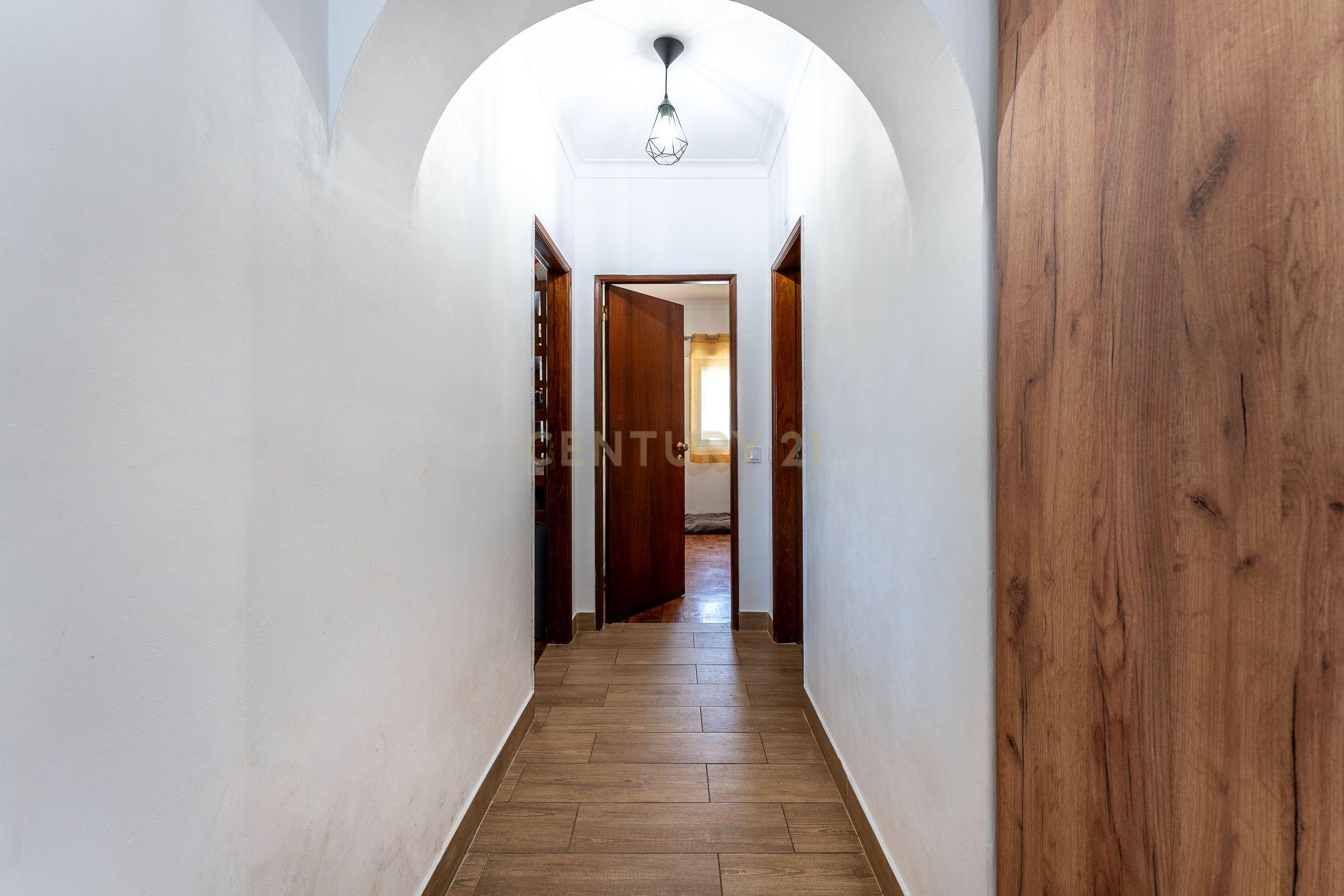 Fotografia 11 de Apartamento T2 em Vila Franca de Xira com Varanda e Ar Condicionado