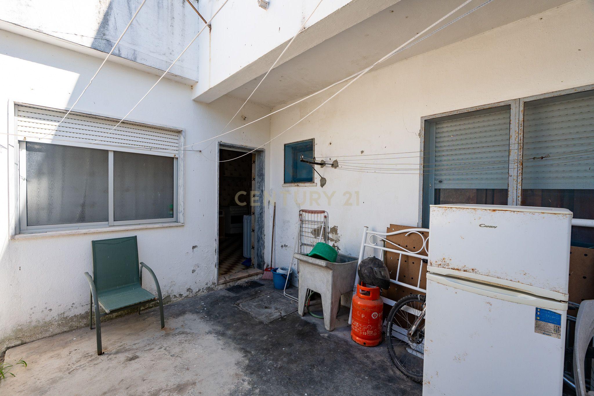 Fotografia 12 de 💥 Apartamento T2 - Quintal e Garagem – Samouco - Alcochete 💥