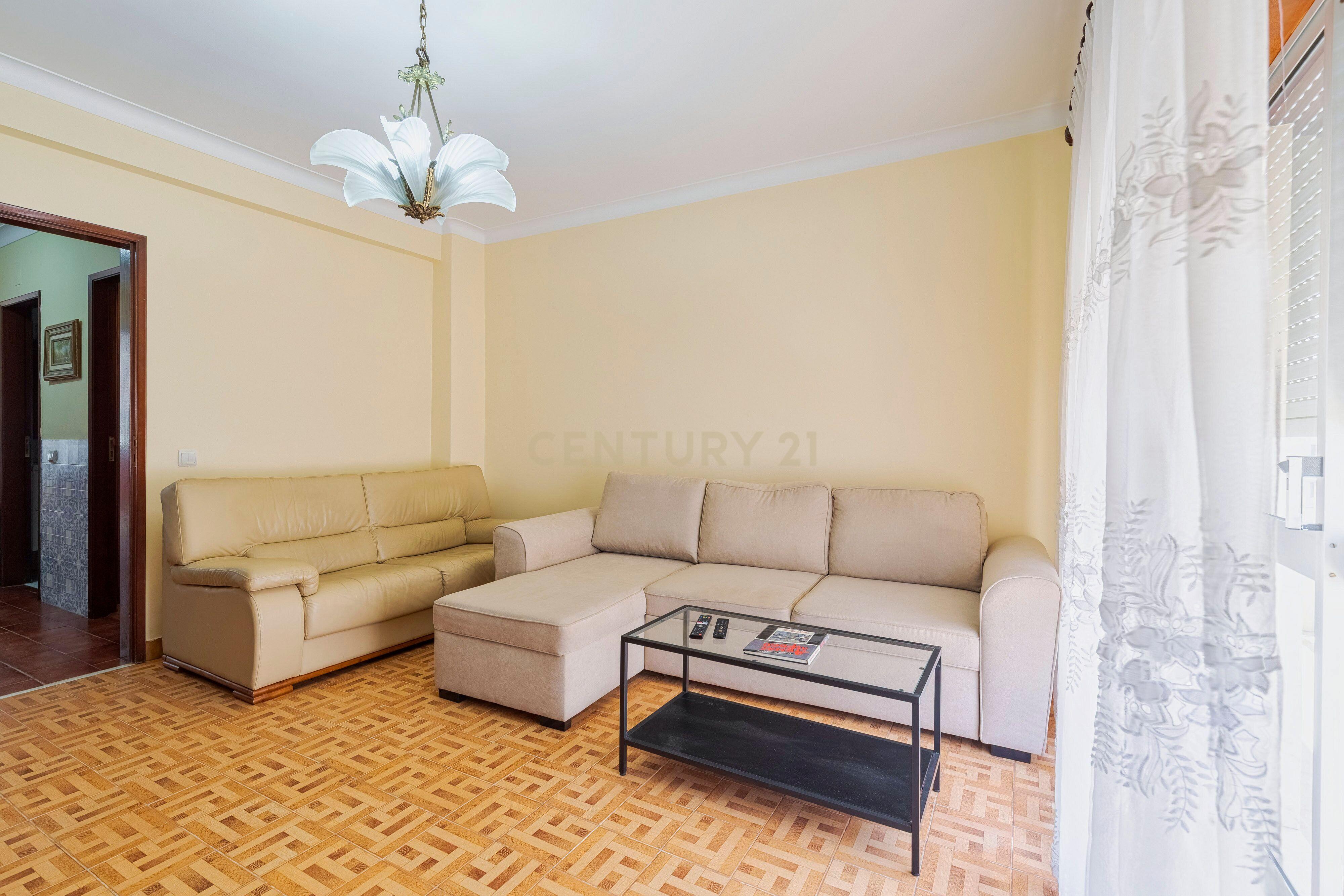 Fotografia 11 de Apartamento T3 em Montijo com Excelente Localização