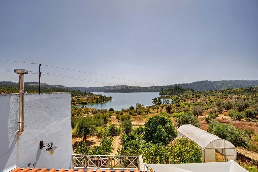 MORADIA TRADICIONAL COM ACESSO PRIVATIVO À BARRAGEM DE CASTELO DE BODE - Image 44