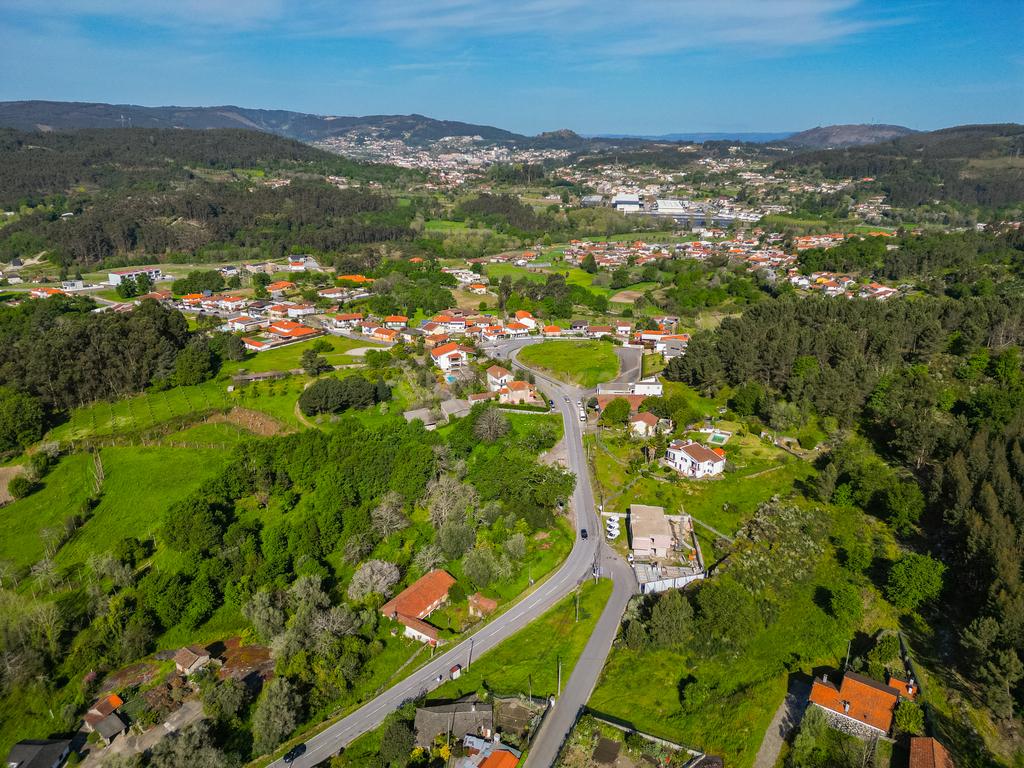🌿 Quinta Rústica com 15.075 m² | Para Recuperar | Póvoa de Lanhoso, Braga - Image 6