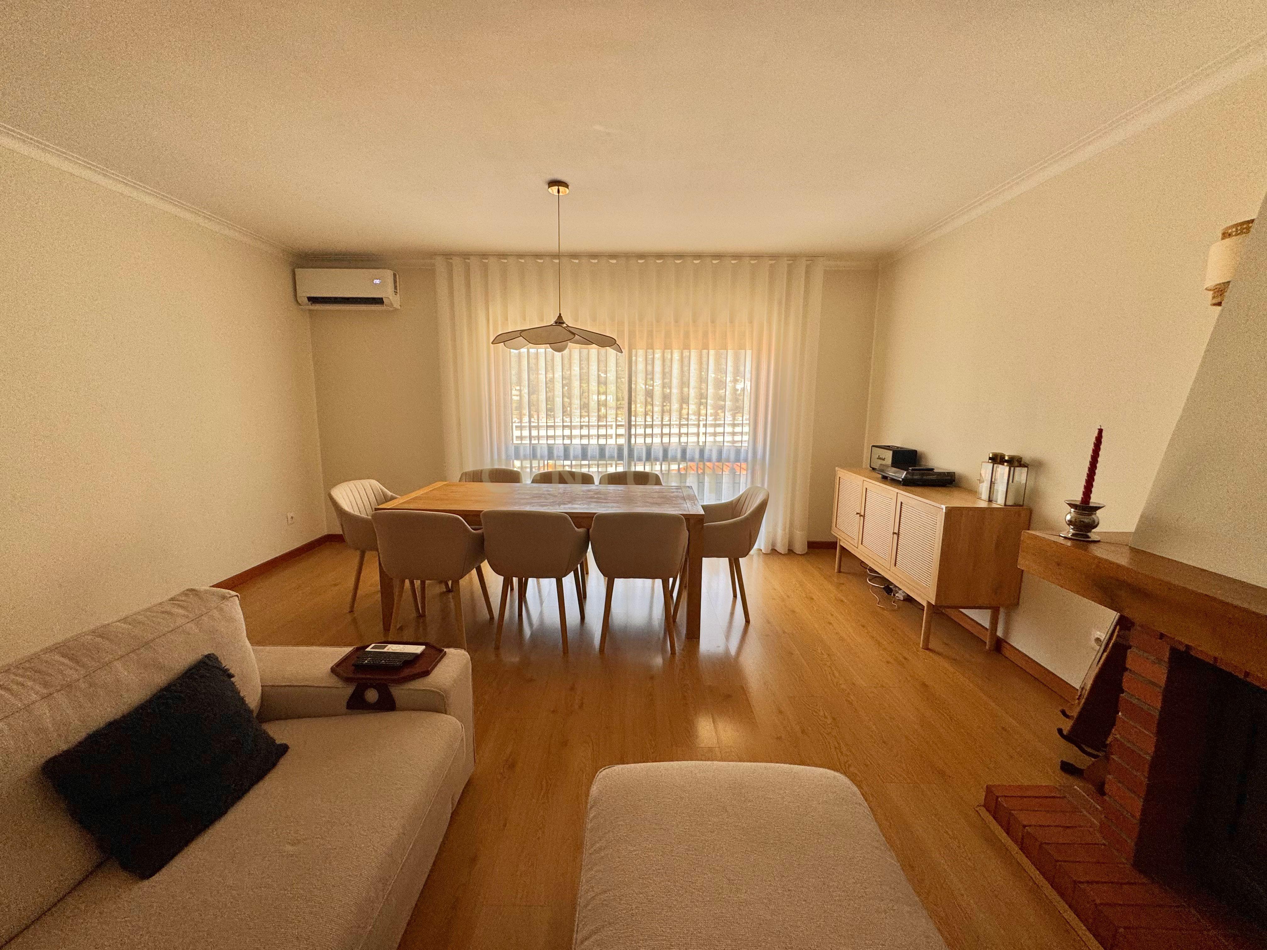 Apartamento T4 à venda em Santo Tirso, Couto (Santa Cristina e São Miguel) e Burgães, Santo Tirso — foto 2