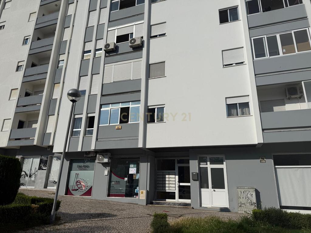 Apartamento T3, Castelo Branco - Image 1