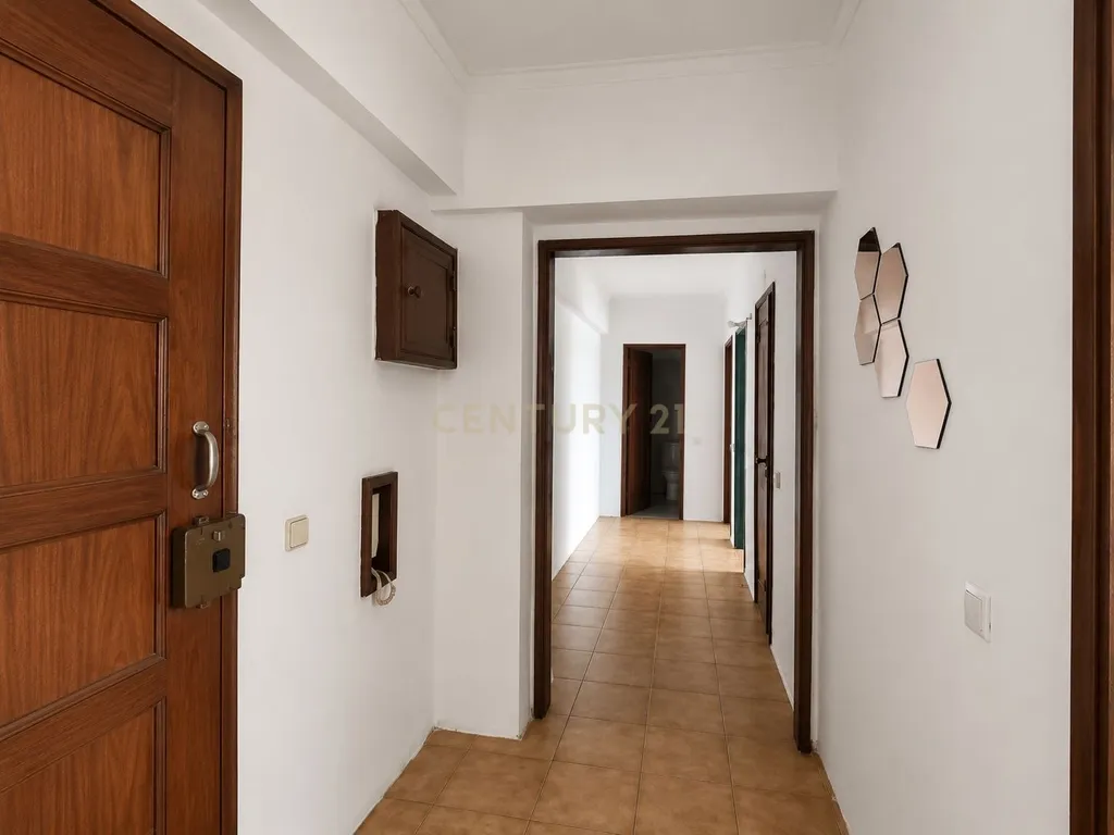 INVESTIDORES ATENTOS — OPORTUNIDADE ÚNICA NA LINHA DE SINTRA! - Image 21