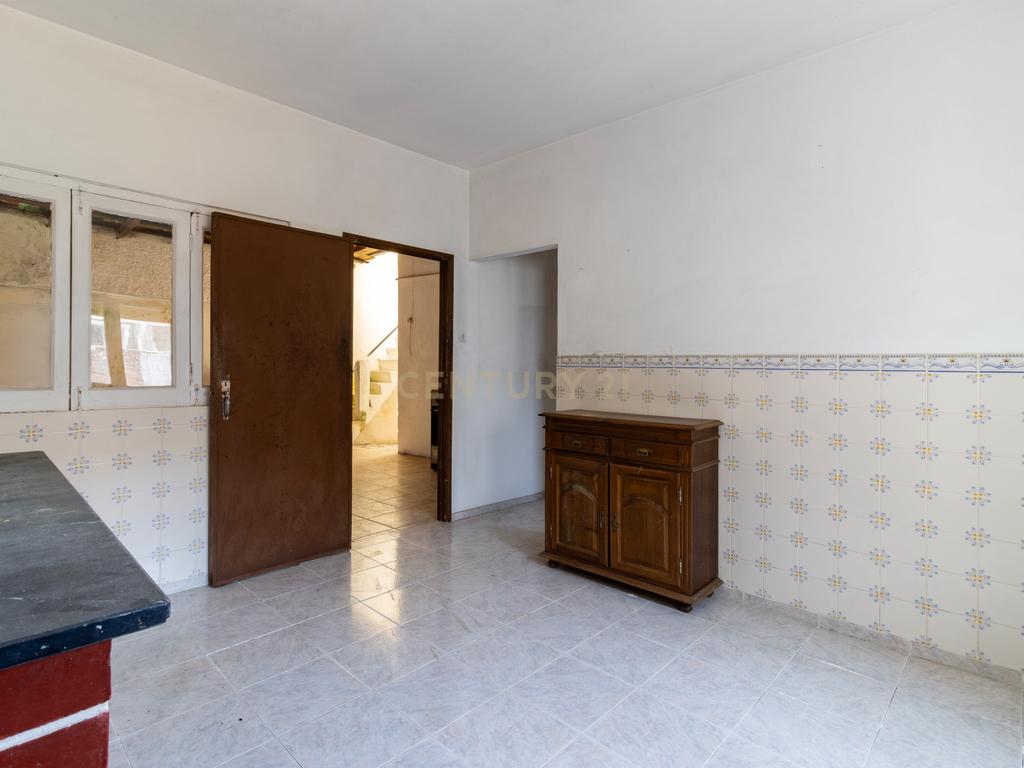 Moradia T3 Térrea com Espaço Exterior – Centro da Vila de Vieira de Leiria - Image 12