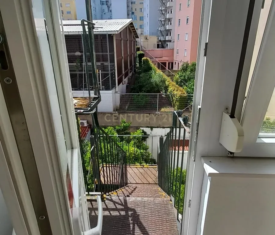 T3 Duplex na Alameda, Lisboa - Image 19