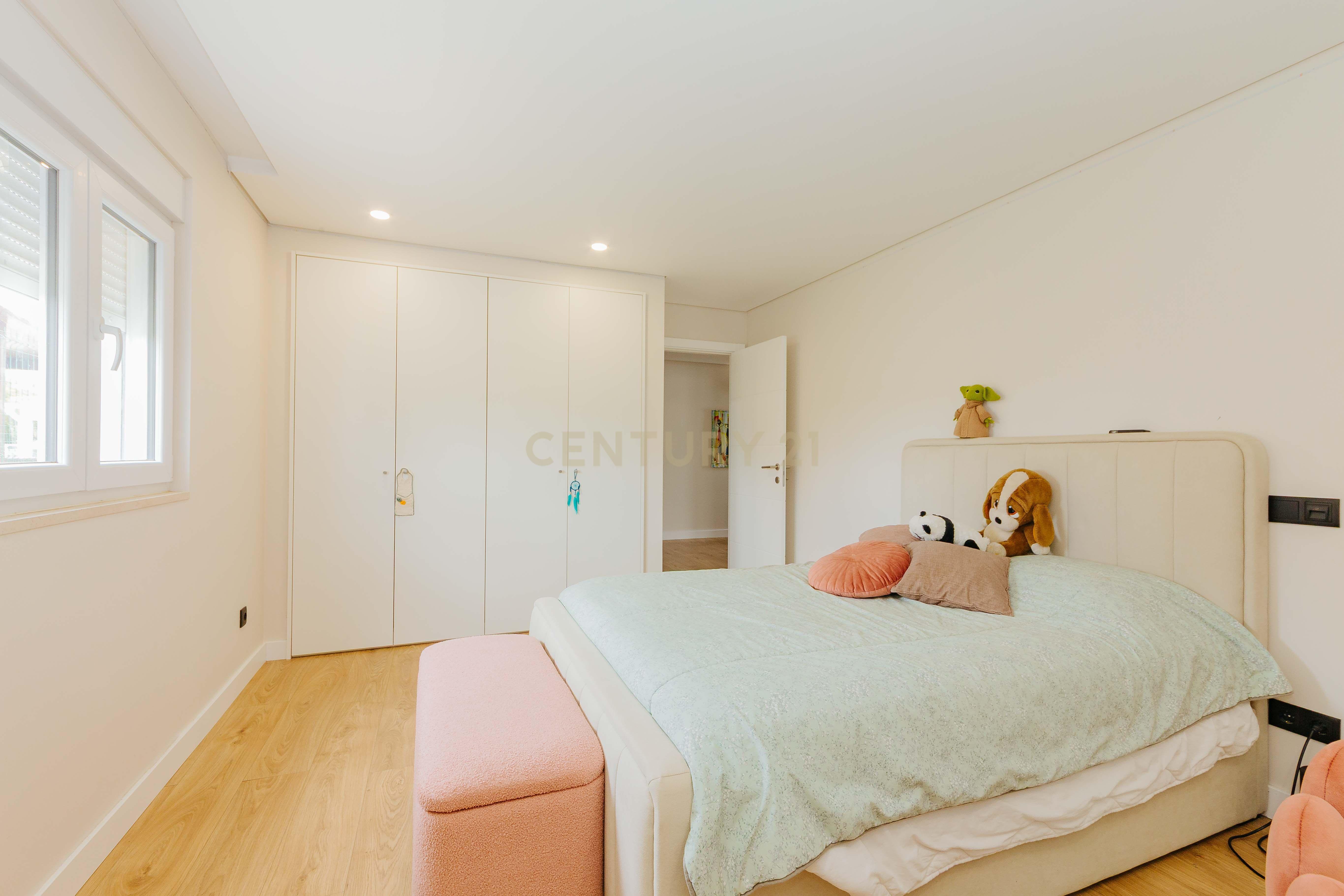 Moradia T4 na Atalaia (Montijo) - Image 20