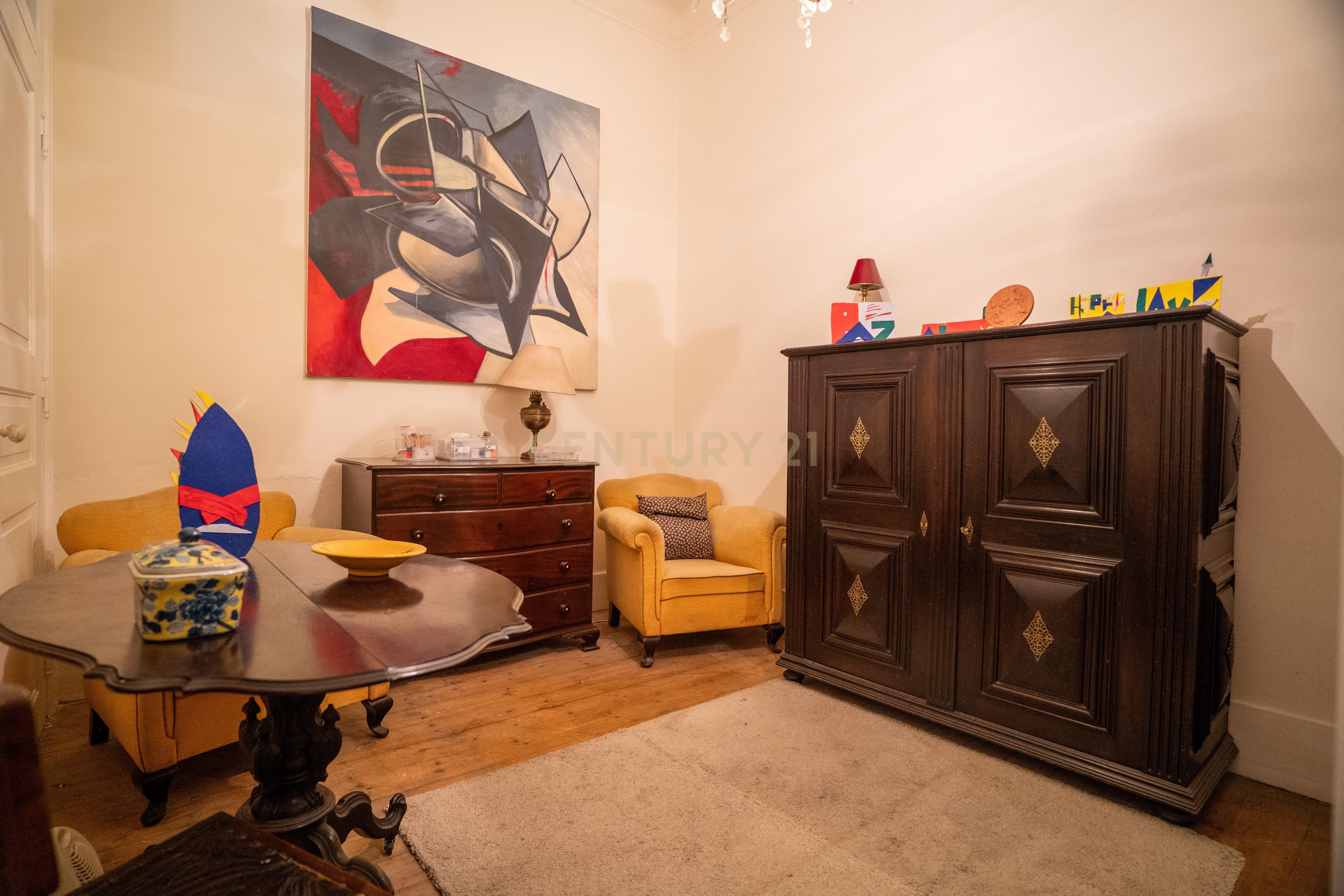Fotografia 8 de Apartamento T6 | 160m² | Avenida Almirante Reis