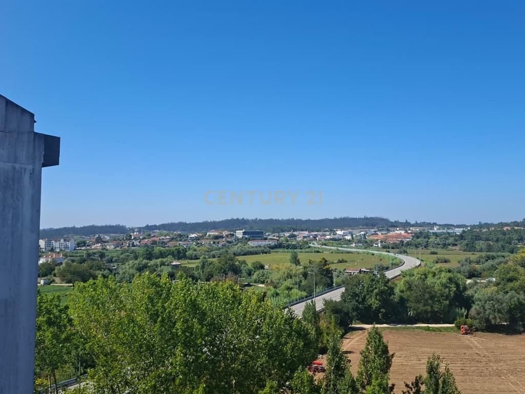 Apartamento de Luxo em Soure, Coimbra com Vista Panorâmica - Image 23