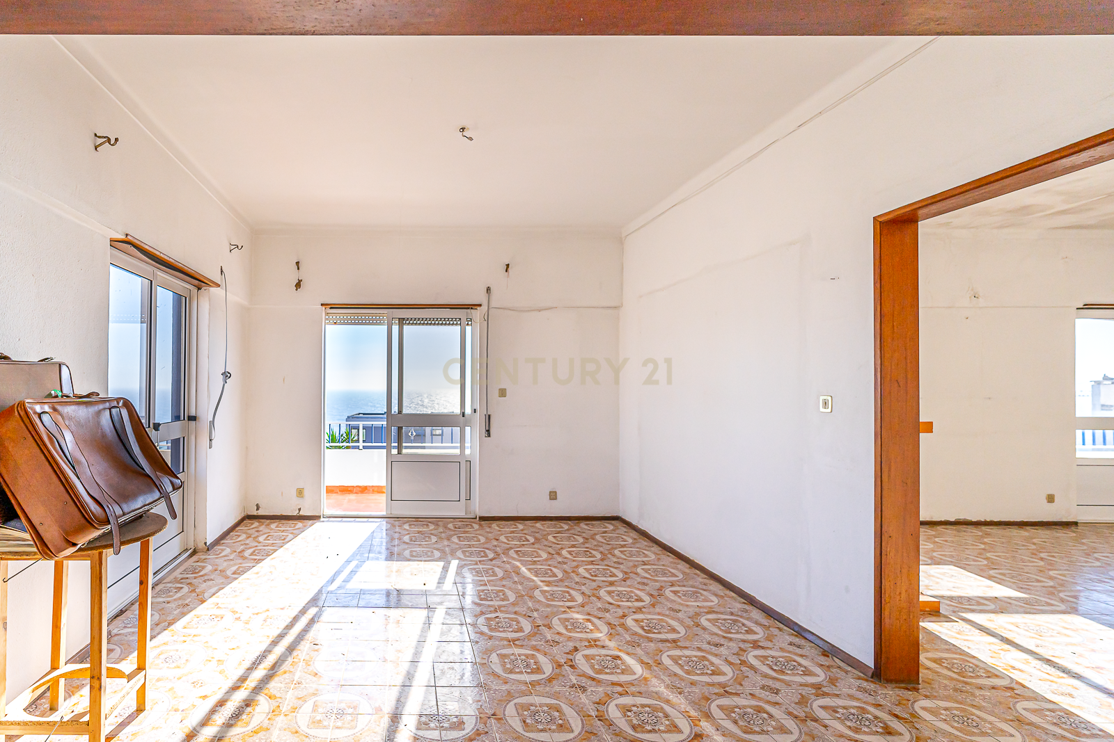Moradia com Vista Panorâmica para o Mar – Ribamar / Ericeira - Image 20