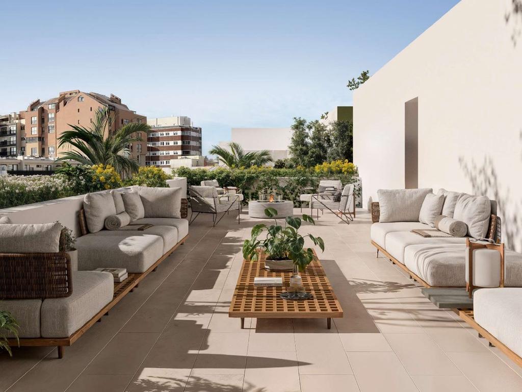 Apartamento T4 - Ultimo andar no empreendimento na Rua Brito Capelo - Image 1