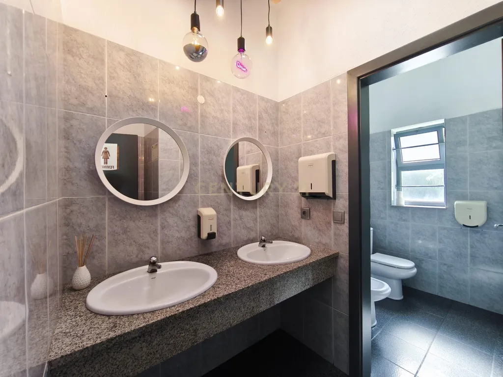 Bar/esplanada com Piscina em Esposende, Braga - Oportunidade Única! - Image 21