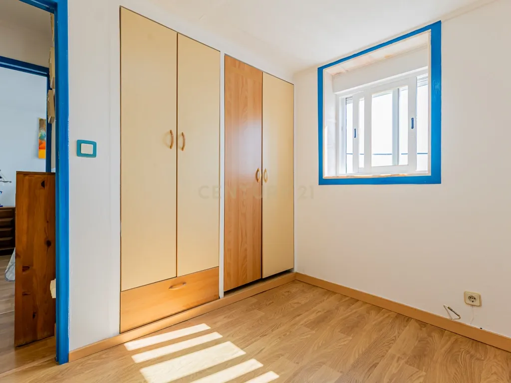 Moradia Isolada T4 junta á Praia, Cova do Vapor - Image 39
