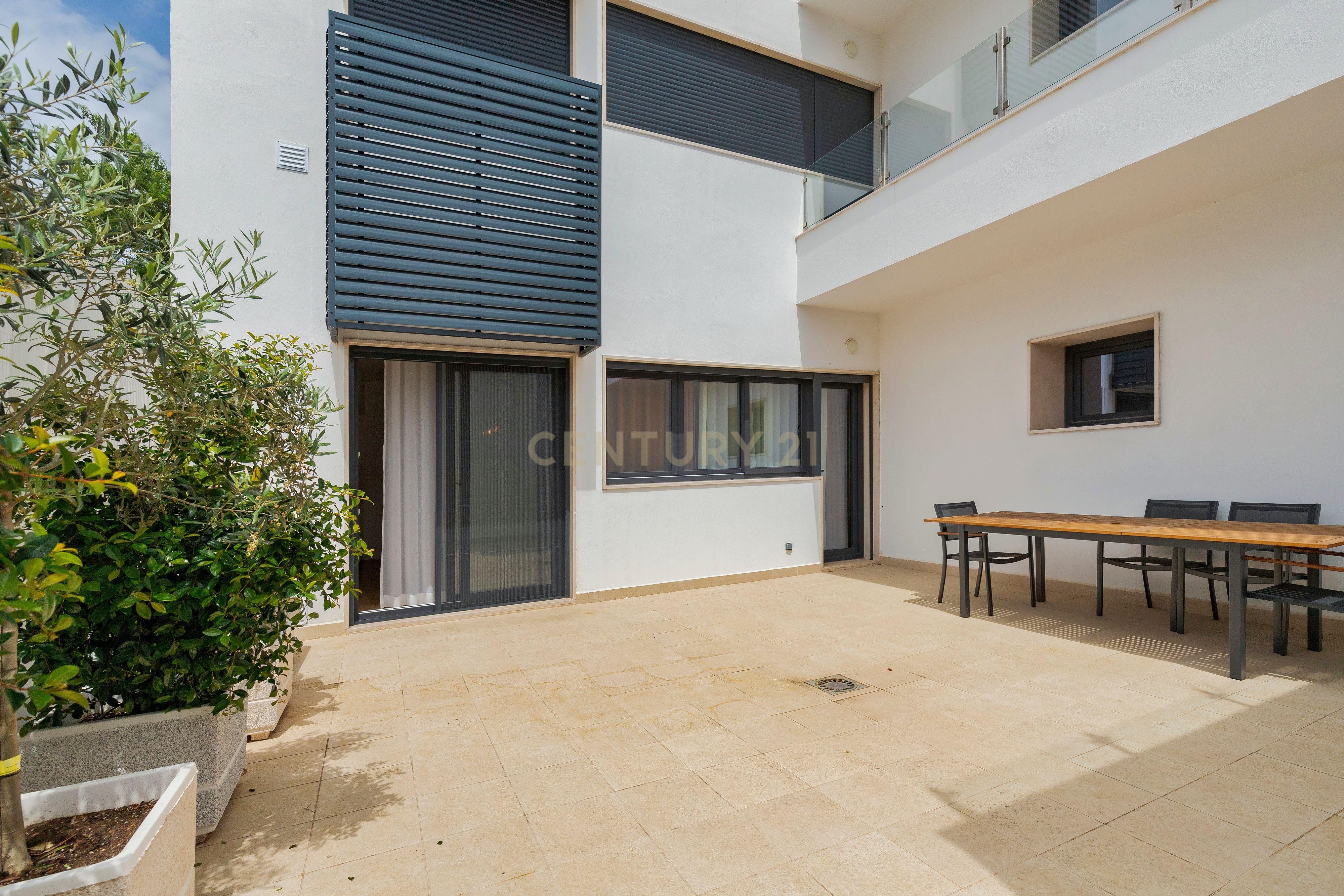 Apartamento T3 com estilo para arrendar no coração de Setúbal - Central, Moderno e Totalmente Equipado! - Image 13