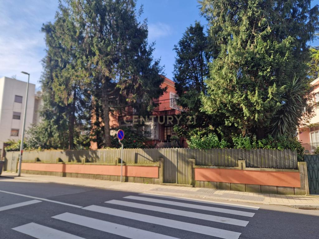 Moradia para Habitação ou Investimento. junto ás Universidades, no Porto - Image 15