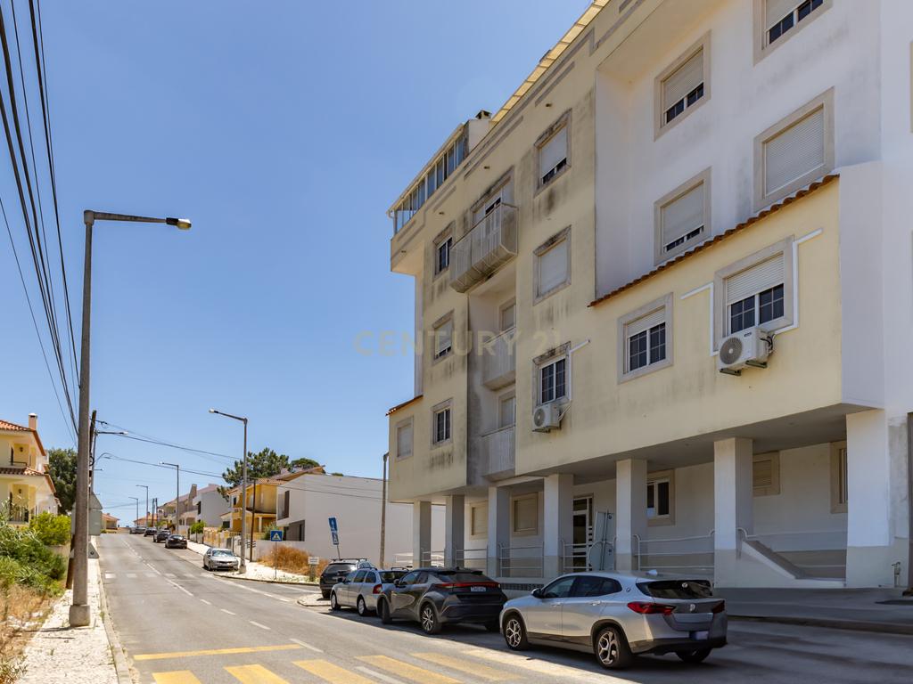 Apartamento T2 na Quinta da Carcereira - Sobreda  - Image 22