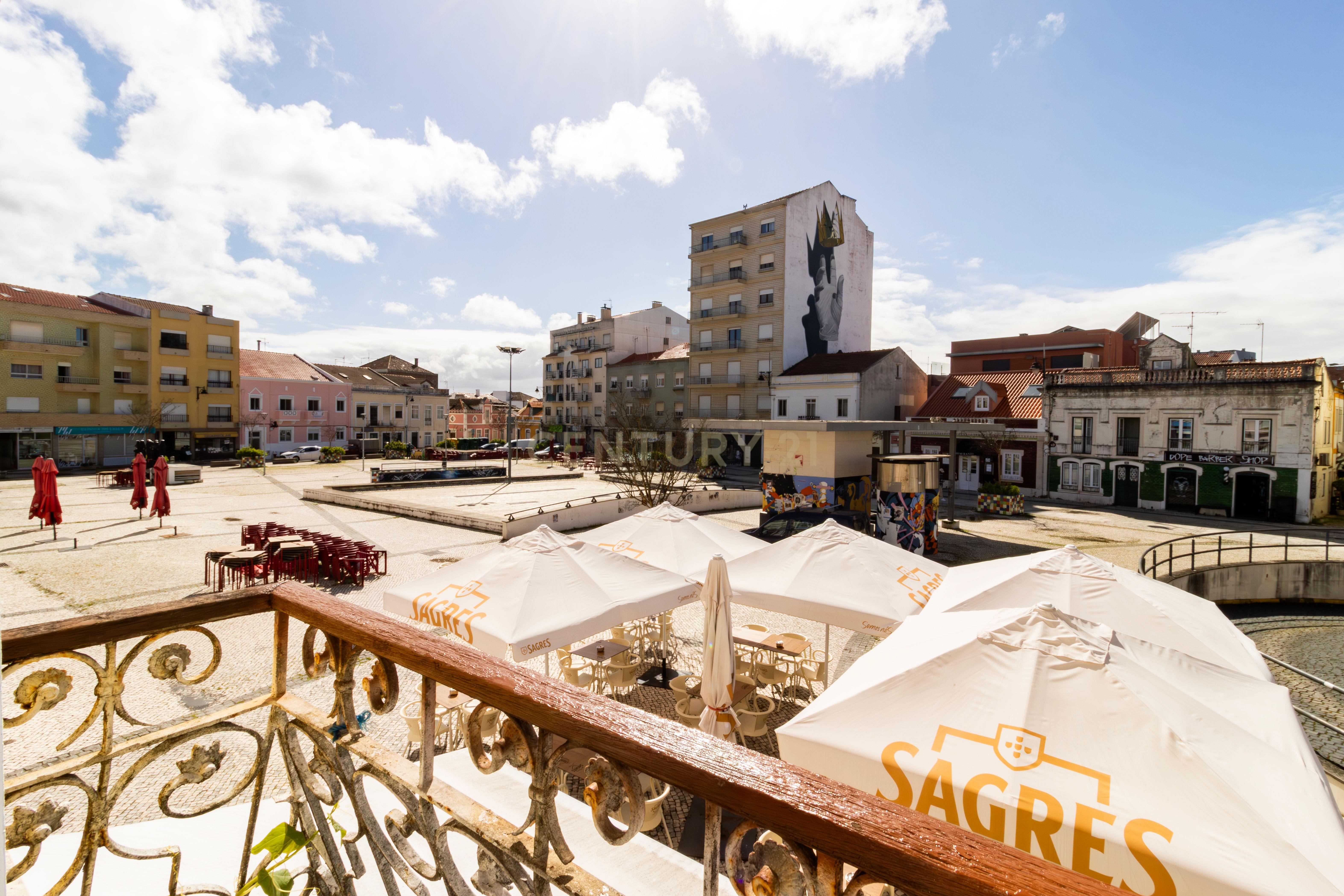 Apartamento Praça 5 Outubro Caldas da Rainha - Image 3