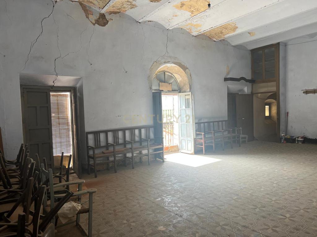 Oportunidade Única: Casa para Recuperar em Cáceres, 65.000€ - Image 10