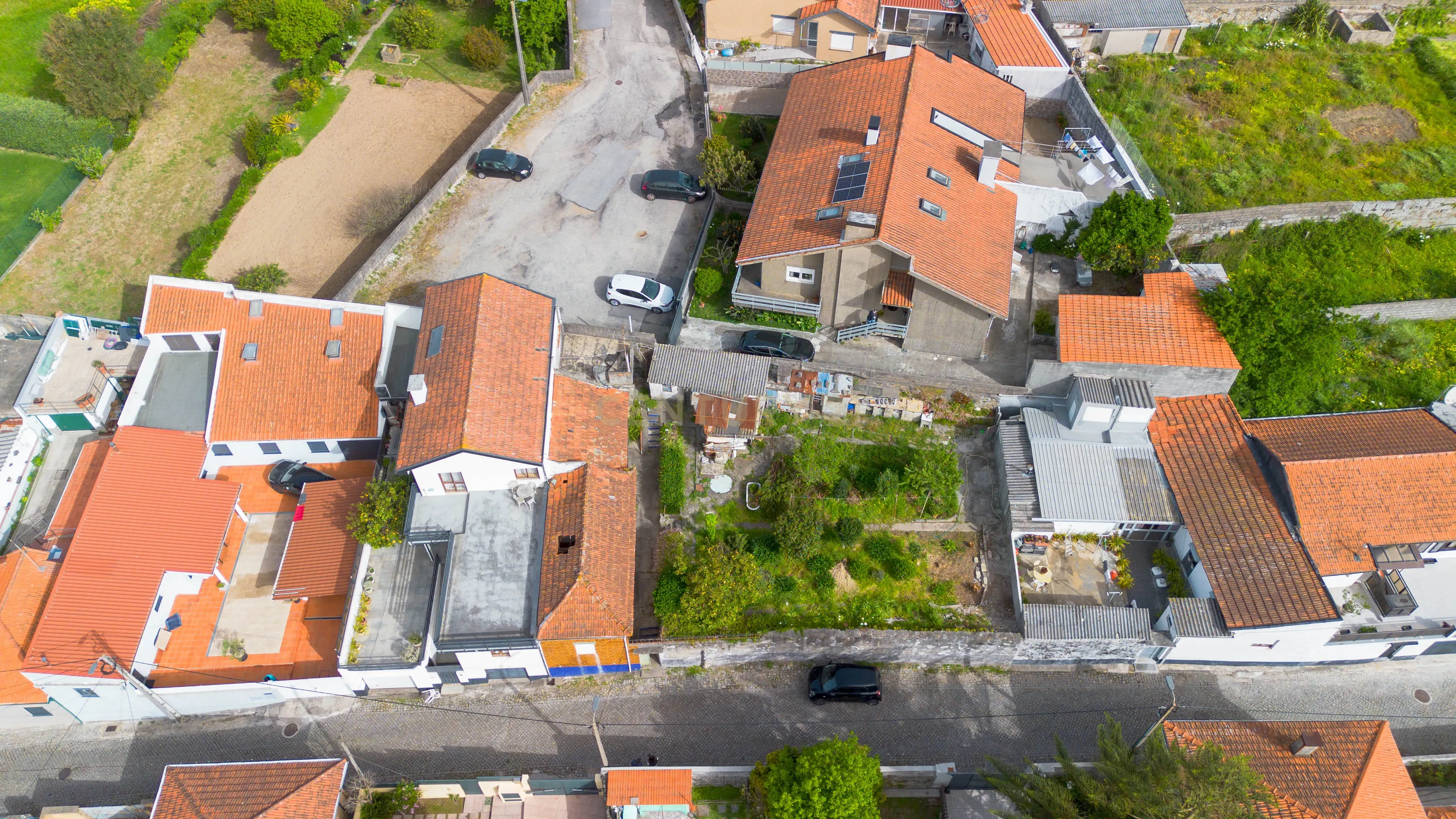 Fotografia 7 de Terreno na Madalena com PIP em aprovação para 3 moradias novas.