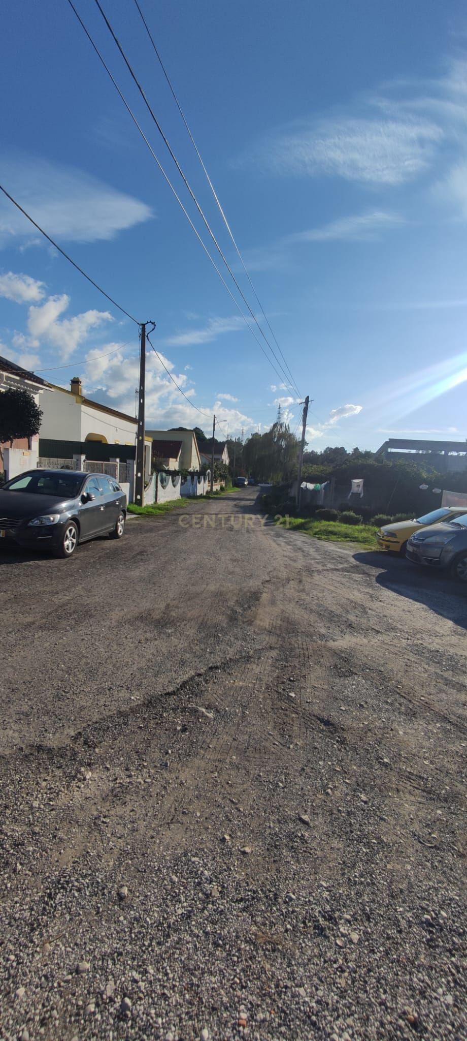 Terreno c/ projeto de loteamento aprovado para 10 lotes a 20 min de Lisboa  - Image 4