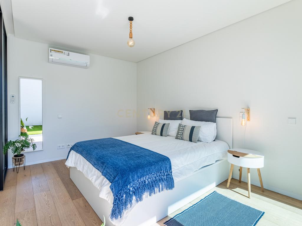 Luxuoso T1 Loft no Campo Grande, Lisboa - Image 10