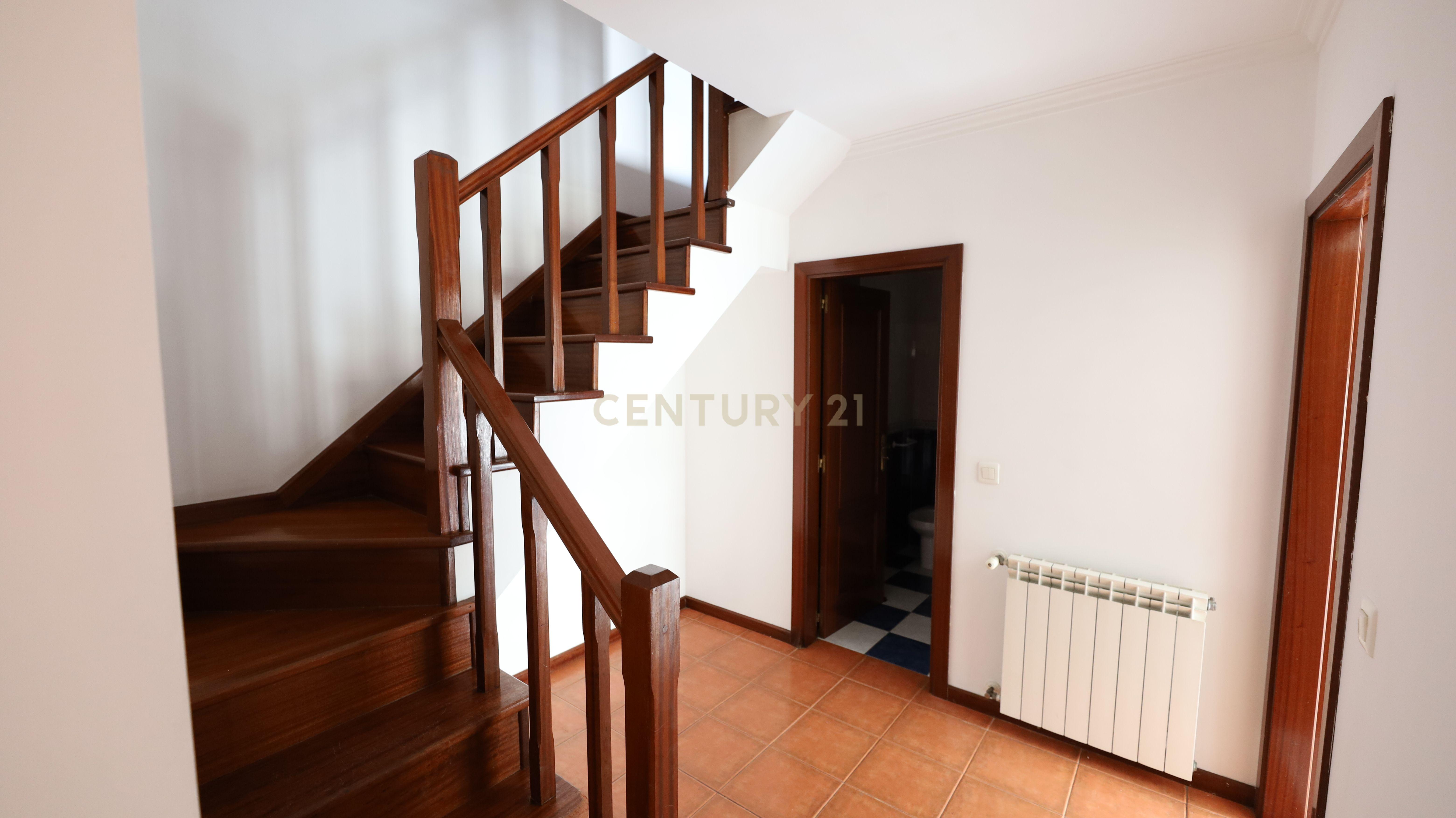 Fotografia 4 de Apartamento T0 duplex em Marzovelos, Viseu