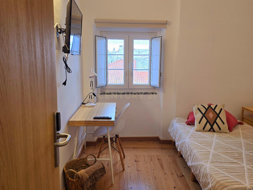 Moradia T6 Duplex no Centro Histórico de Évora – Ideal para Alojamento Local ou Arrendamento Estudantil - Image 30