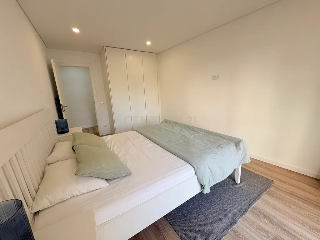 Apartamento T3 para arrendamento em Setúbal - Image 21