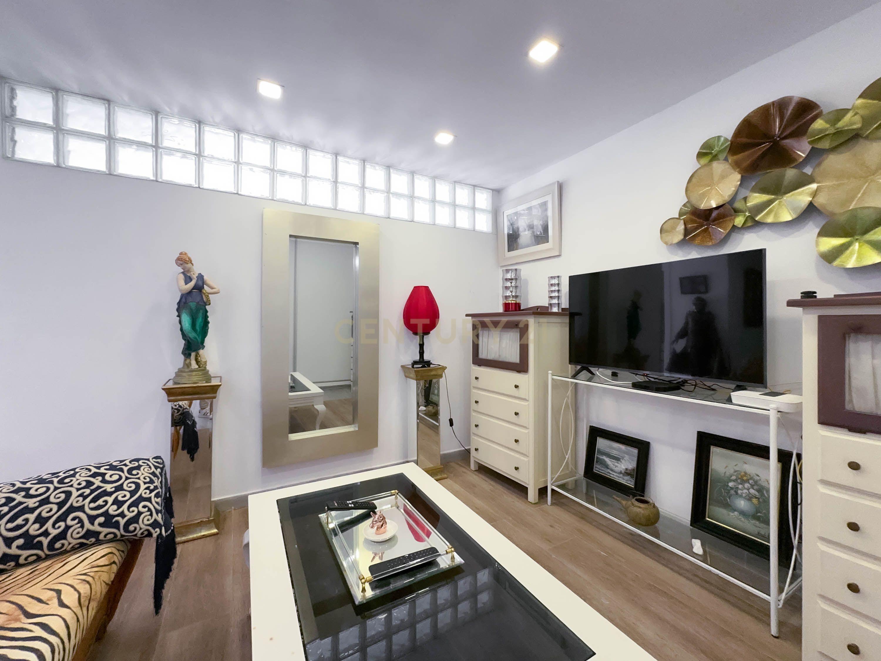 Venda de Apartamento com Amplos Terraços e Vista Panorâmica para o Mar em Torremolinos - Image 6