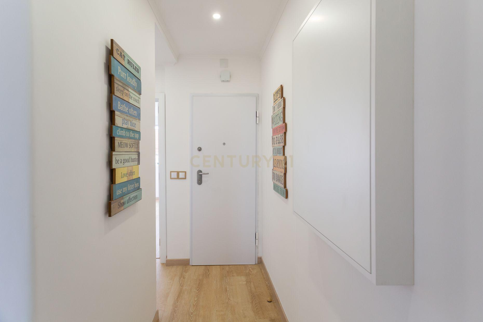 Apartamento T1+1 mobilado com Vista para o Rio em Lisboa - Image 22
