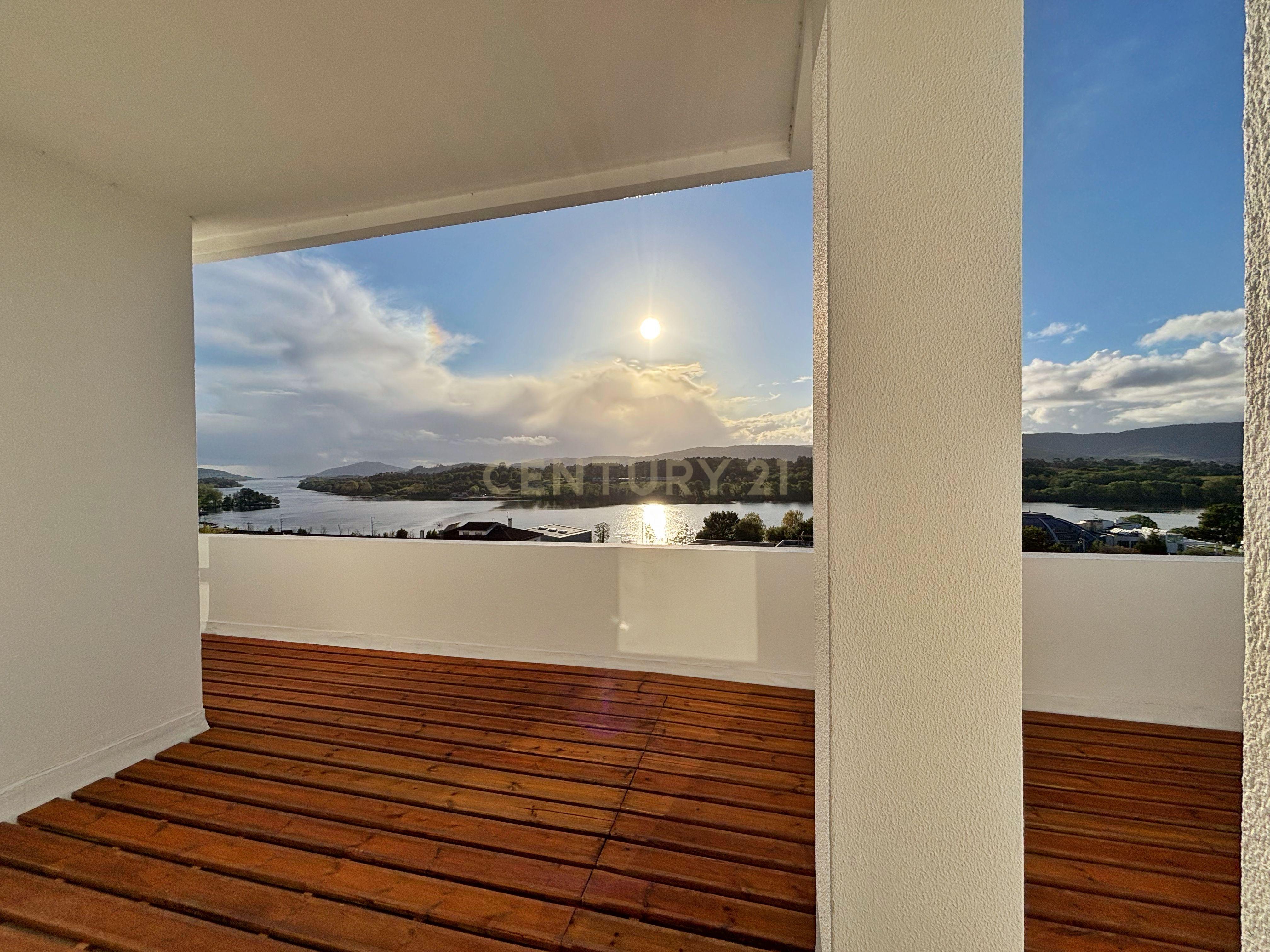 Penthouse T3 com amplo terraço vista Rio e Serra - Vila Nova de Cerveira - Image 8