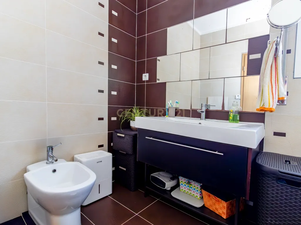 Apartamento T2 em Marinha Grande - Oportunidade Única! - Image 12