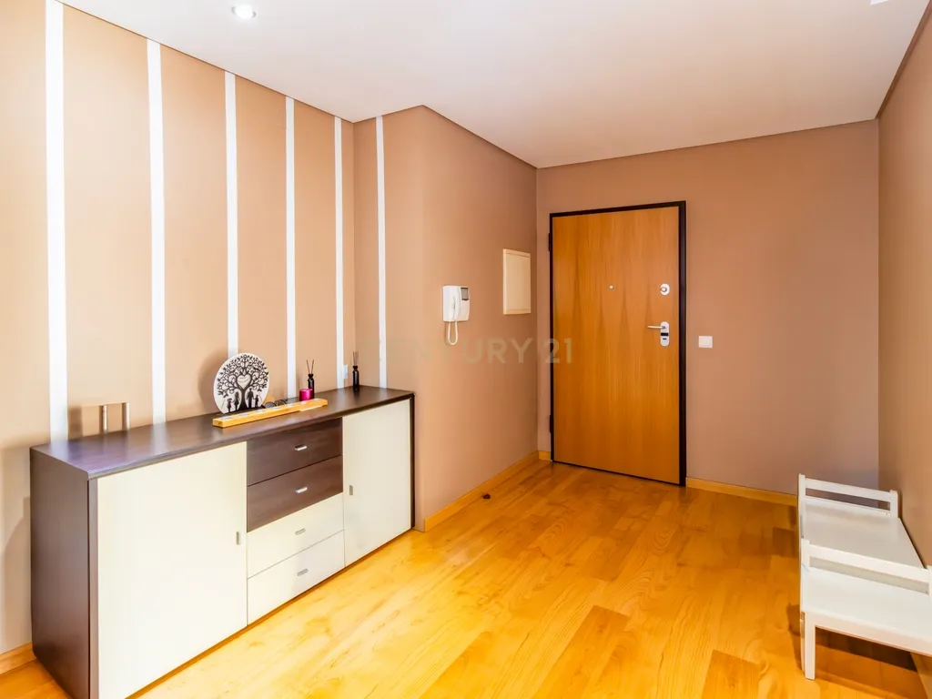Apartamento T2 em Marinha Grande - Oportunidade Única! - Image 1