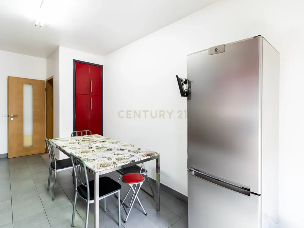 Apartamento T2 em Marinha Grande - Oportunidade Única! - Image 13