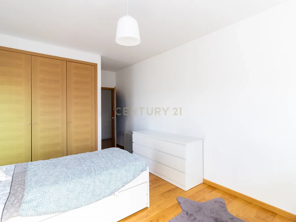 Apartamento T2 em Marinha Grande - Oportunidade Única! - Image 6