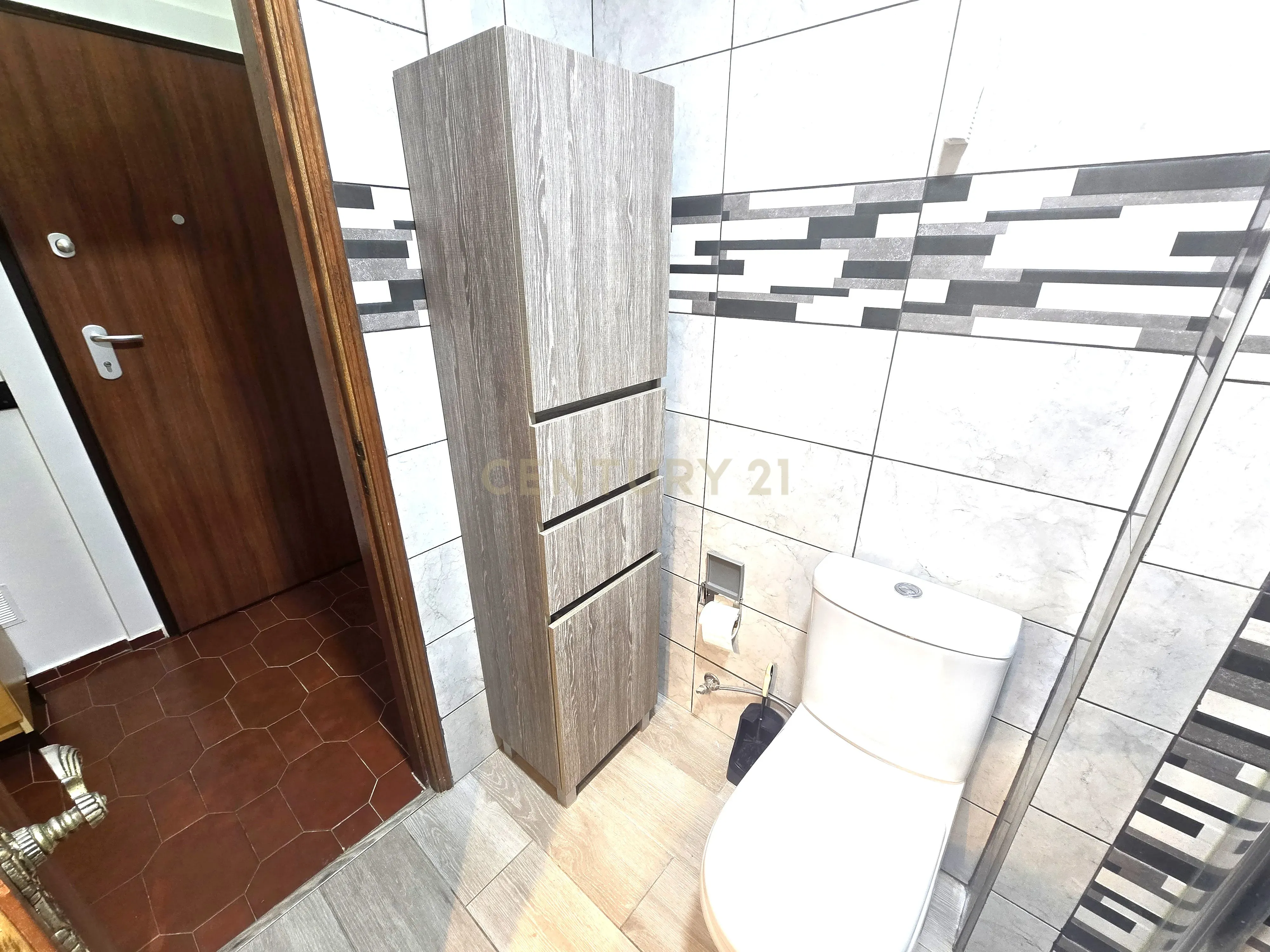 Fotografia 12 de Apartamento T1 na Ramalha em Almada com Varandas e Elevador