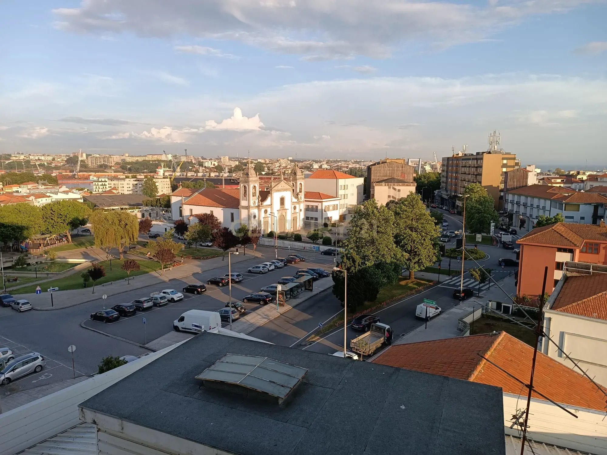 Apartamento mobilado com dois quartos e vista para o mar e para o Porto de Leixões em Leça da Palmeira, Matosinhos - Image 23