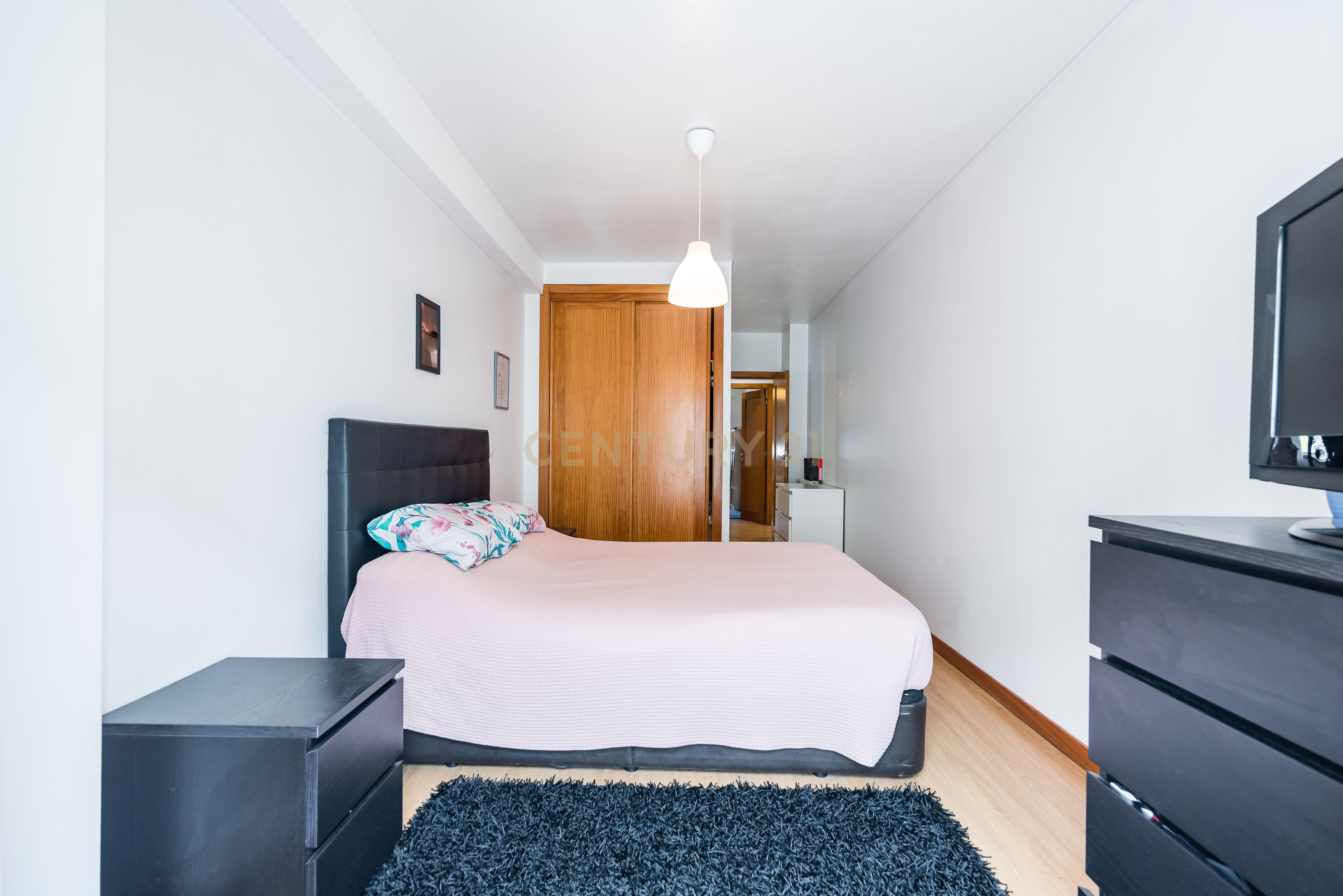 Apartamento T2 com Terraço em Loures - Excelente Oportunidade! - Image 11
