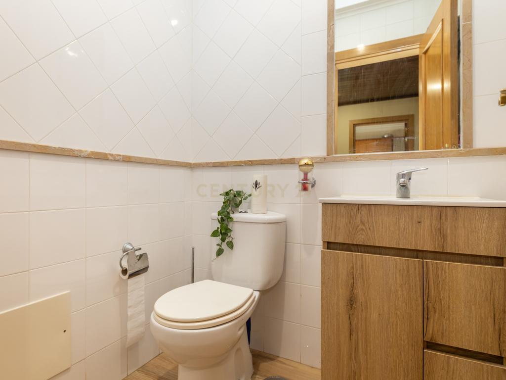 Moradia T3 no Condomínio Varandas do Golfe do Montado – Segurança, Conforto e Estilo de Vida Exclusivo - Image 35