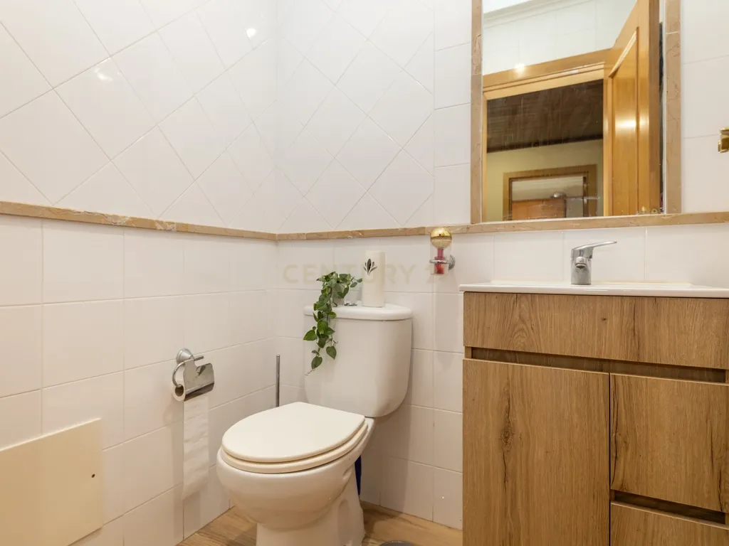 Moradia T3 no Condomínio Varandas do Golfe do Montado – Segurança, Conforto e Estilo de Vida Exclusivo - Image 35