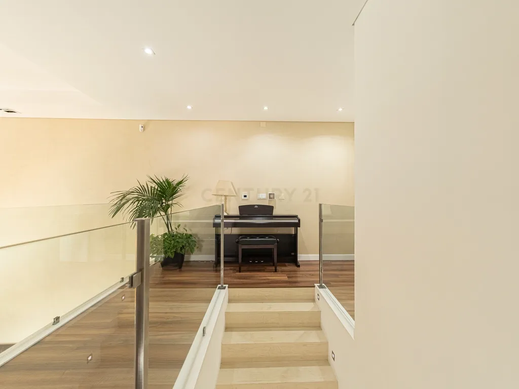 Moradia Geminada T4 em Carcavelos, Sassoeiros - Image 27