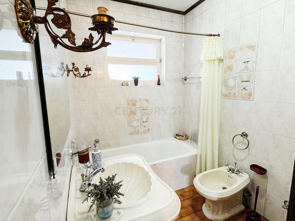 Moradia T3 com Vista Mar em Ribeira Grande, São Miguel - Image 22