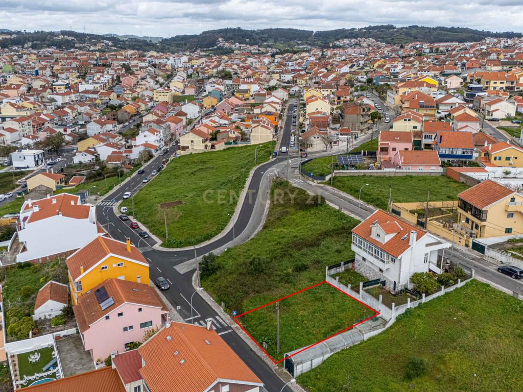 Terreno Urbano para construção de moradia unifamiliar (Casal de Cambra) - Image 4
