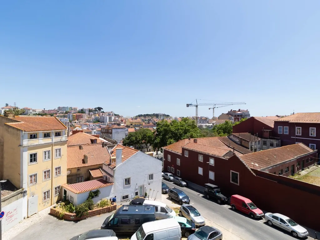 Apartamento T3 transformado em t2, totalmente remodelado - coração de Lisboa - Image 21