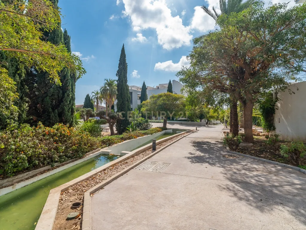 🌅 Charmosa Penthouse com Grande Solário Privativo em La Cala de Mijas - Image 41