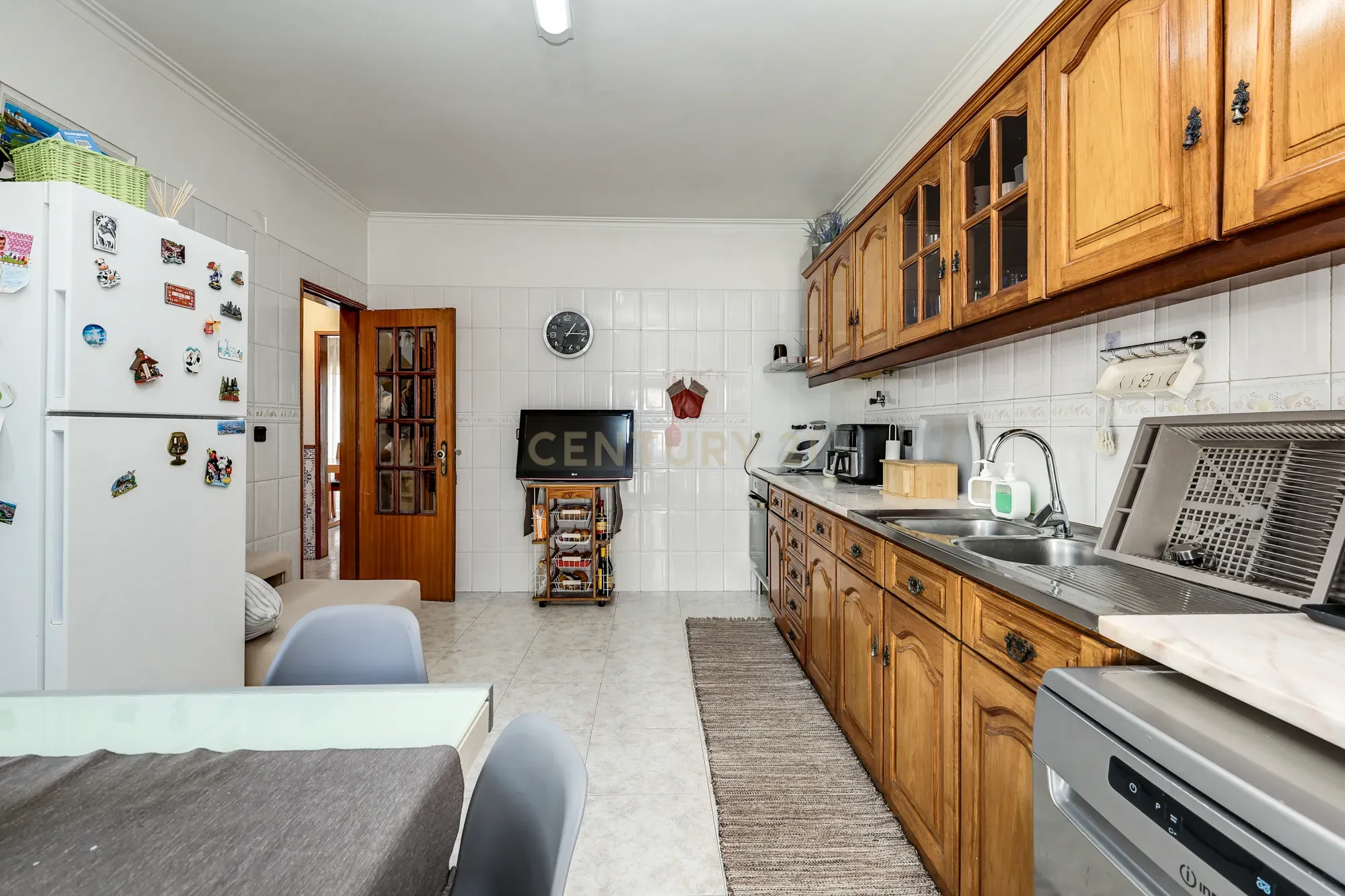 Fotografia 8 de Excelente Moradia T4 em Vale de Milhaços, Seixal | Espaço, Conforto e Privacidade