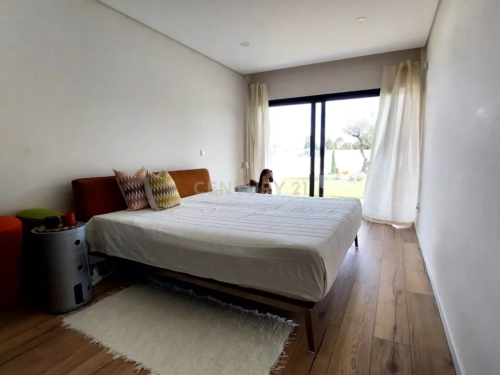 Oasis Coco Beach Villa - Moradia de Luxo Isolada T3 + 1 com Guest House e Piscina, lote 1,368 m² – Urbanização Vila Alegre, Fernão Ferro - Image 42