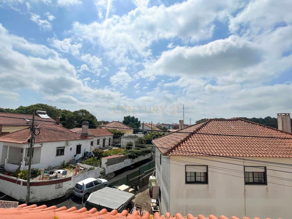 Moradia T2+1 Sobreiro, Mafra - Garagem Box - Image 27