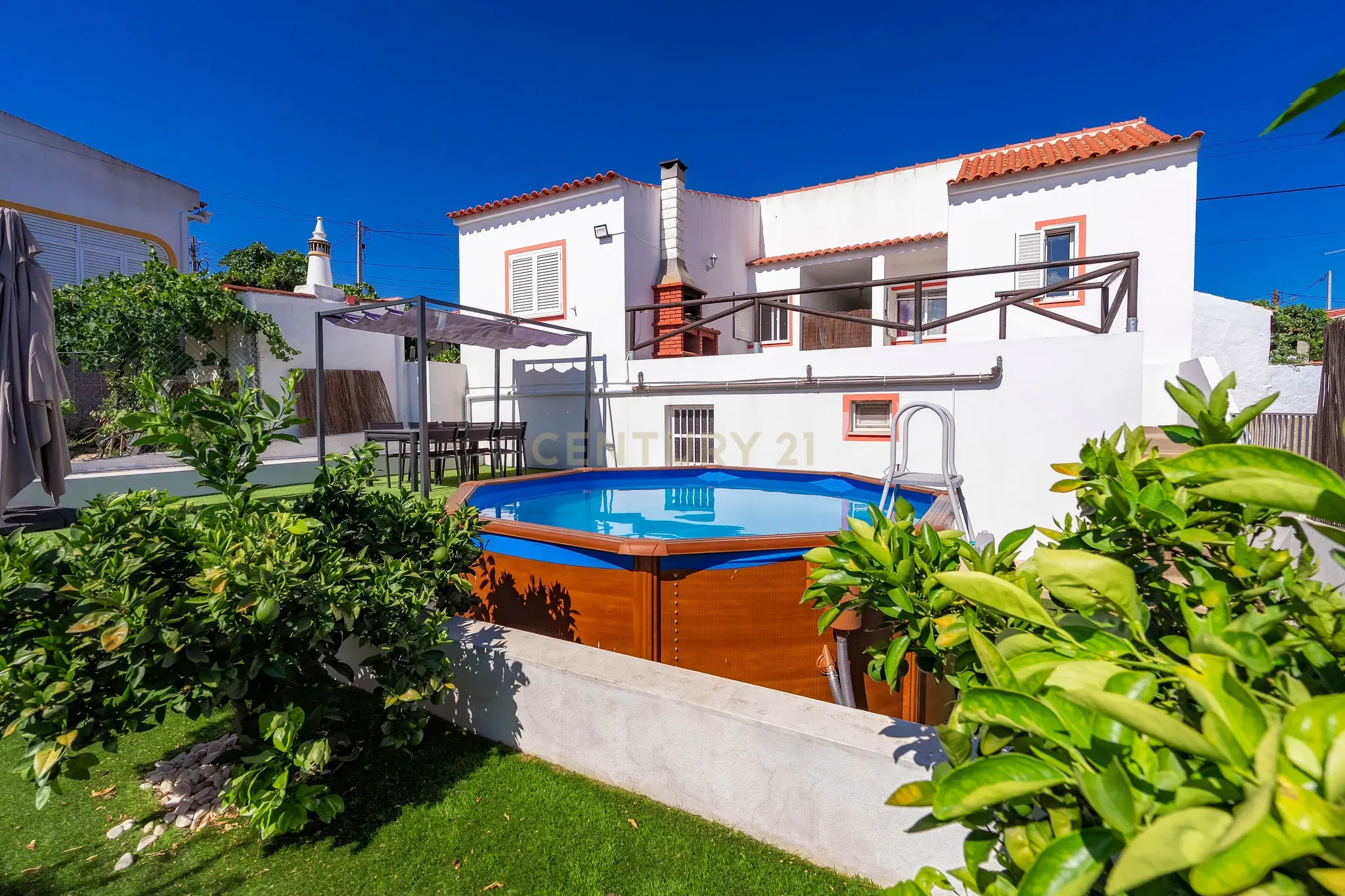 Moradia T3 à venda em Martim Longo, €335.000